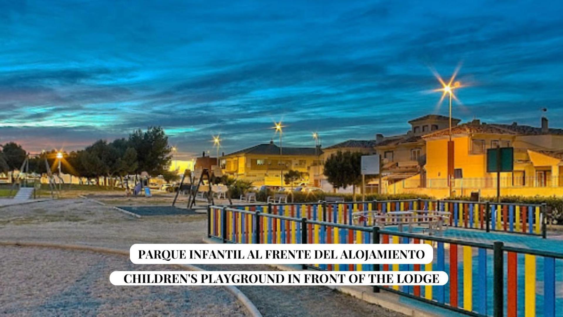 Chalet Santiago De La Ribera Exteriér fotografie